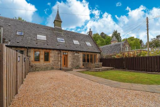 Fantastic Cottage in Loch Lomond National Park - Housity