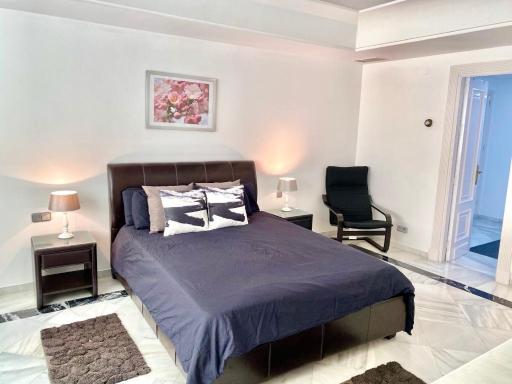 Puerto Banus Beachfront .Gray d´Albion . Amazing location - Housity