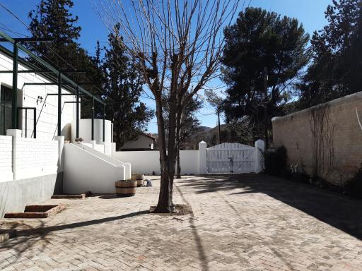 Snug Cottage - Housity
