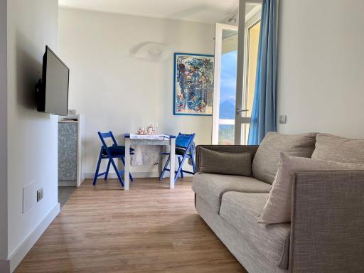 Stella Volante - Housity