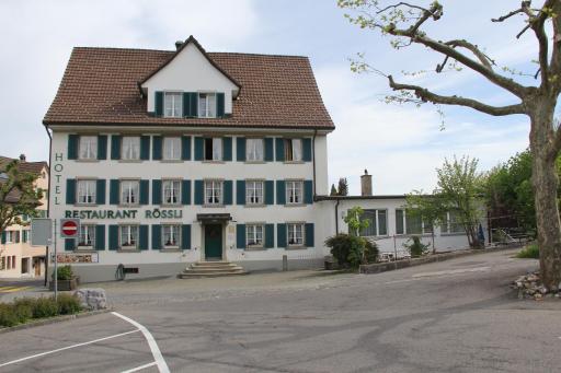 Hotel Restaurant Rössli - Housity