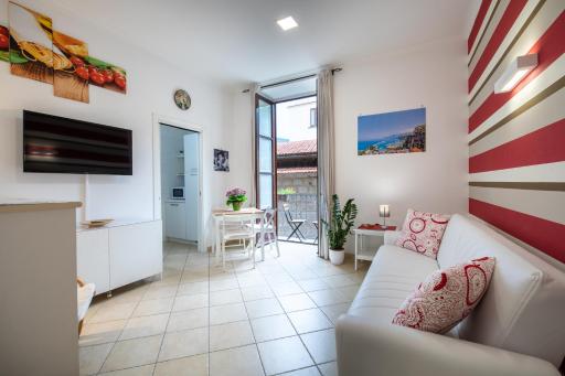 Sami Guest House - Housity