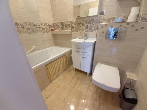 Apartament przy deptaku - Housity