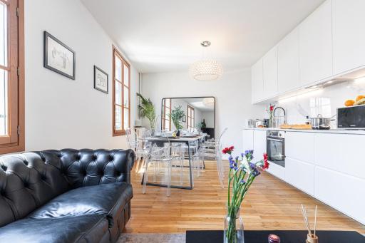 FEEL HOME - ALPHONSE KARR - Housity