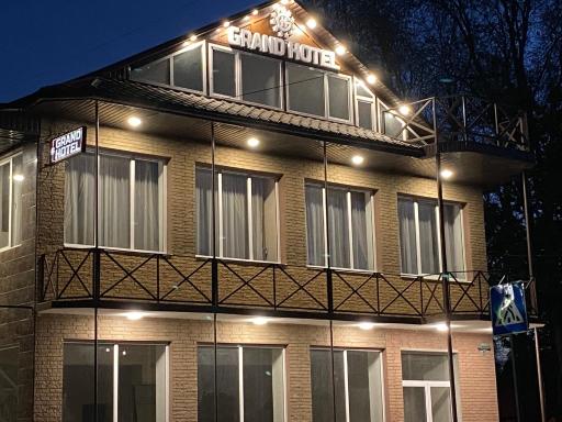 Grand Hotel - Housity