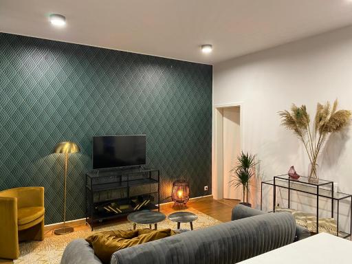 Cozy apt w/ king bed great for discovering Liege - Housity