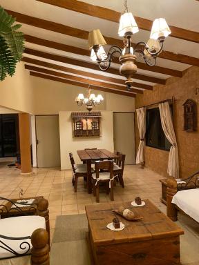 Casa por Temporadas - Housity