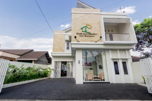 Omah Ayu Mendiro - Housity