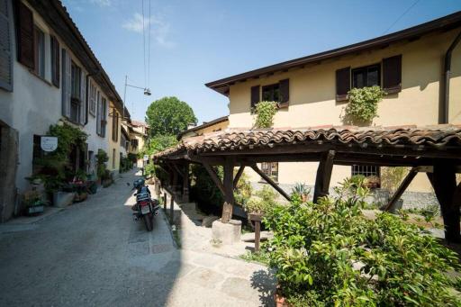 HBHALL Navigli 2 Apartment - Housity