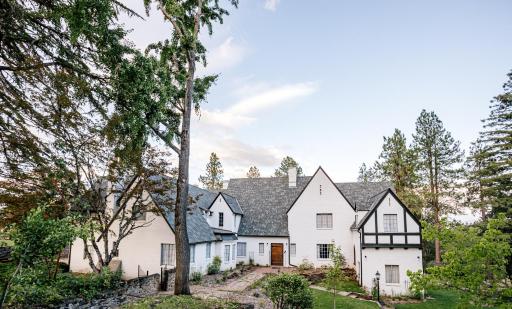Hummingbird Estate - Housity