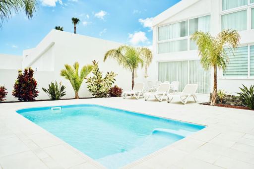 VILA CARLA - 3BDR + 3BATH in Amarilla Golf - Housity