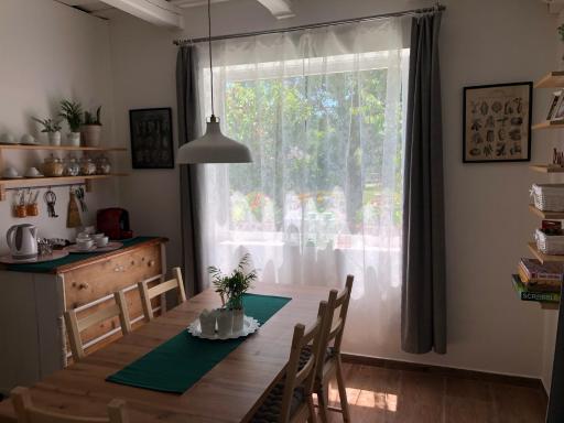 Cseri Porta Kisház - Housity