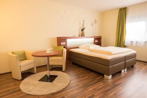 Hotel Viola - Housity