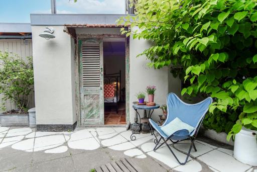 Jopie's Guesthouse - Housity