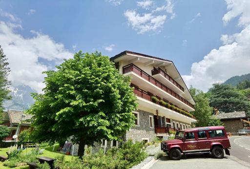 Hotel Croux - Housity