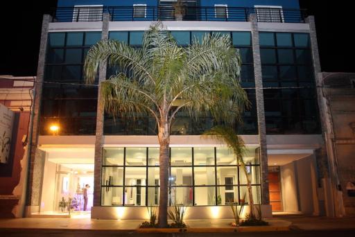 Hotel Identidad - Housity