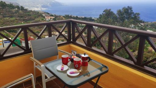 Alojamiento ISLA BONITA con balcón vista al mar - Housity