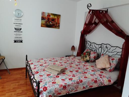 Piata Amzei old town - Housity