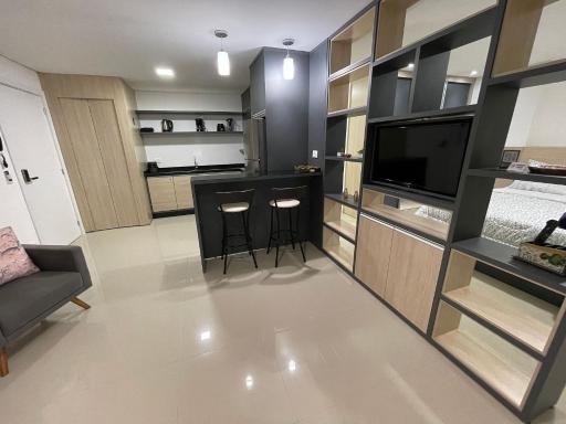 Novo Apt Studio no centro de FOZ com garagem - Housity