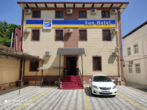 SUN Hotel - Housity