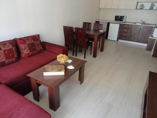 Holiday Apartments in Pomorie - Housity
