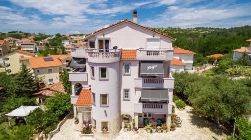Apartmani Baja - Housity