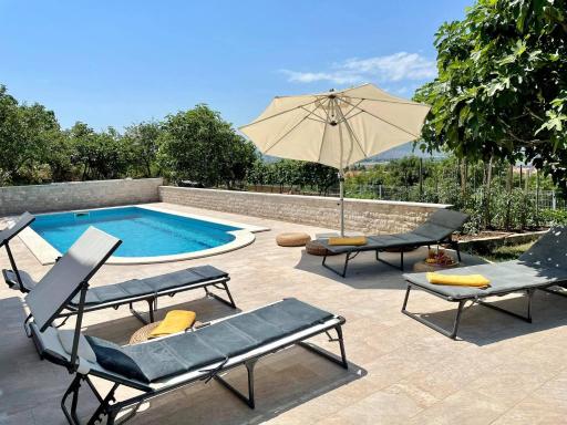 Villa Vacation - Housity