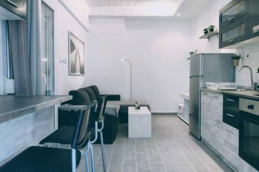 Deluxe Apartment by Prima Lodging - Housity