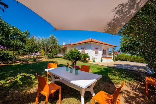 Messinia - George Cottage - Housity