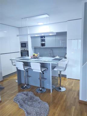 Best Location - Heart Of Tuzla - Housity