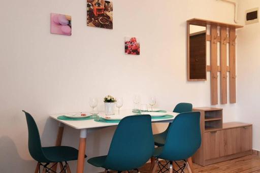 Studio Navodari - Housity
