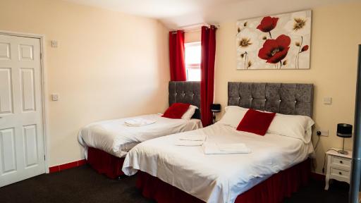 Hello Roomz - Pleasure Beach - Housity
