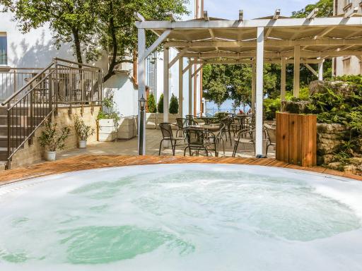 Family Hotel Belle Epoque Beach - Housity