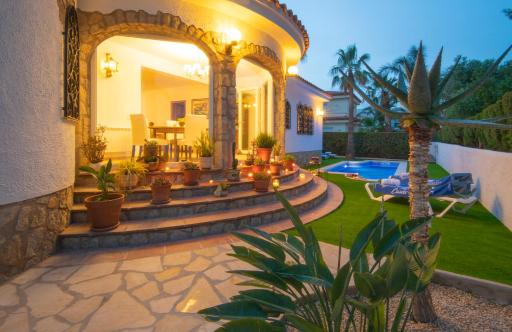 Arenda villa MAGNOLIA - Housity