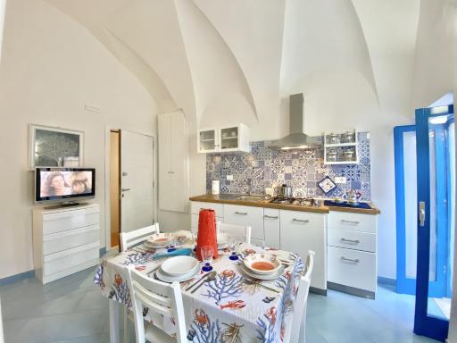 Holidaycasa Teresa - Monolocale nel cuore del cent - Housity