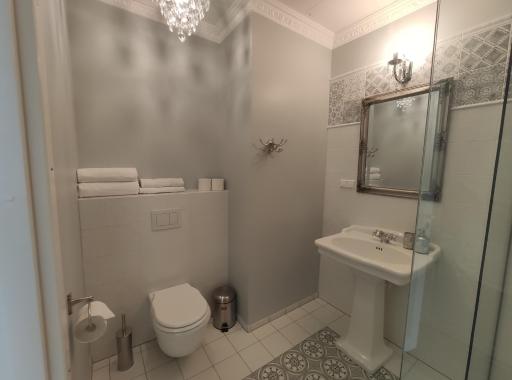 Raudteevalitsuse Villa - Housity
