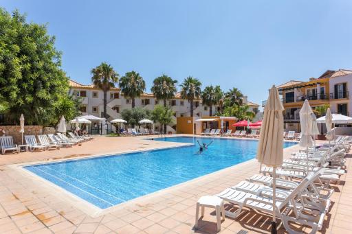 sunny apartment with sea view - Housity