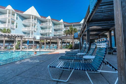 Beachside Retreat at Seascape 2 bed 2 bath, Stunning Ocean Views - Housity