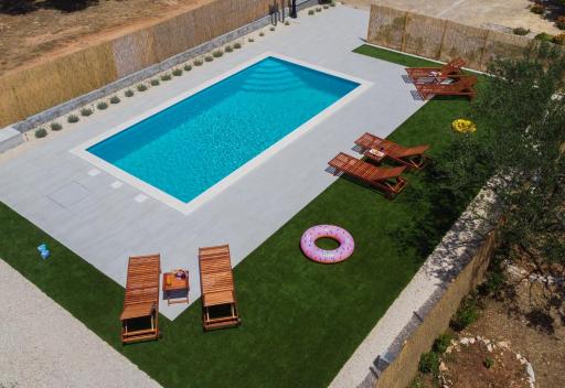 Apartments Brkić, Lozovac Krka NP with Pool - Housity
