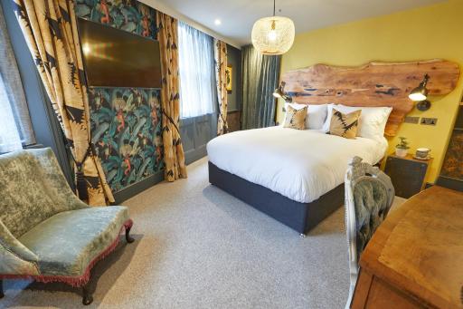 The Kings Arms Pub & Boutique Rooms - Housity