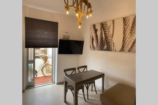 3 MINUTI A PIEDI DAL MARE parking & wifi included FIUMARETTA , - Housity