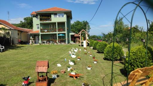 Apartment Pavlovic - Housity
