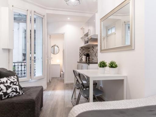 Montmartre Apartments Matisse - Housity