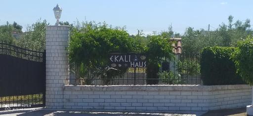 Ekali-Haus - Housity