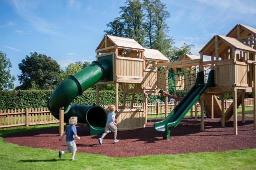 Four Seasons Hotel Hampshire - Housity
