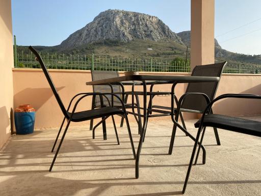 Acrocorinthos House - Housity