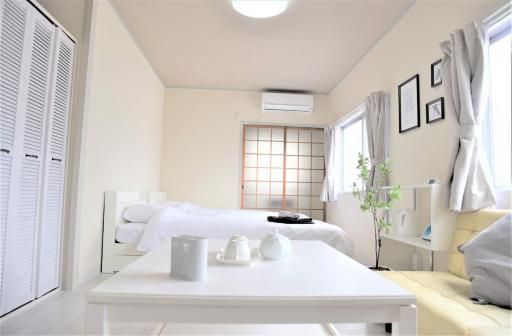 Osaka U-Shuku - Housity