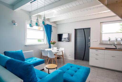 DOMKI ZACISZE Chmielno Kaszuby - nowe i całoroczne cottage - do 10 os - Housity