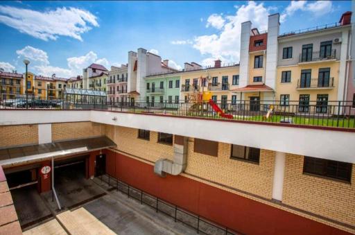 INN Royal House #3 - Housity