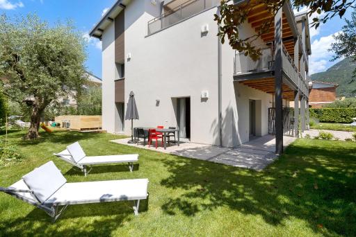 Villa Donne del Lago Marta - Hizvo